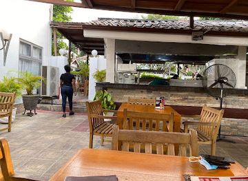 ghana/nzema/restaurant/805-restaurant
