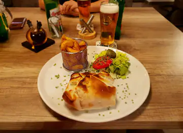 BURNOUT WILDALPS Pub Restaurant/ Küche Zimmer/Appartement Friseur/Beauty