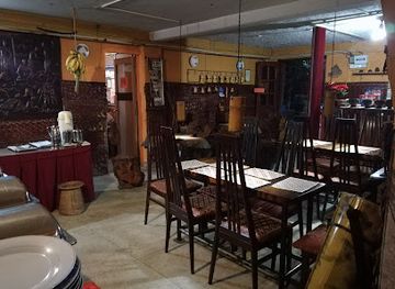 Cool Land Hot Hut Rooms & Restaurant
