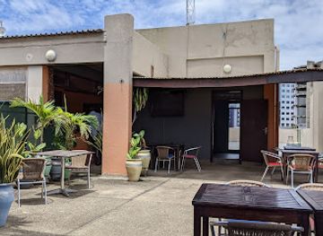 ghana/accra/airport-residential-area/restaurant/smollensky-s