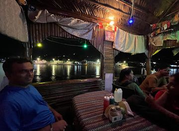 india/rishikesh/restaurant/tip-top-ganga-view-cafe