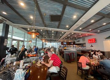 florida/st-petersburg/restaurant/doc-ford-s-rum-bar-and-grille-st-pete-pier