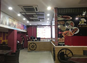 pakistan/rama-valley/restaurant/desi-pakwan-food-centaurus-mall-islamabad