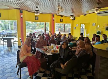brunei/belait-district/restaurant/serikandi-cafe-restaurant