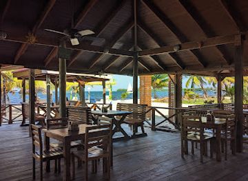 belize/placencia/restaurant/cozy-corner-hotel-restaurant