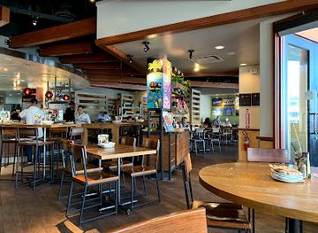 california/hollywood/restaurant/california-pizza-kitchen-at-hollywood