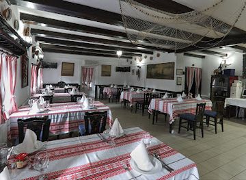 hungary/szeged/tiszaliget/restaurant/kiskorossy-fish-tavern