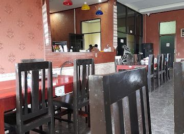 laos/phonsavan/restaurant/sainamkat-restaurant