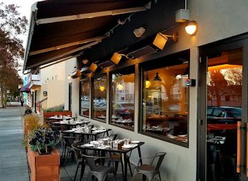 california/berkeley/restaurant/creekwood-restaurant