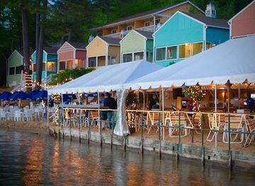 new-hampshire/lakes-region/restaurant/blue-bistro-at-naswa-resort