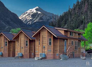 colorado/ouray/restaurant/ouray-riverside-resort-cabins-inn-rv-park