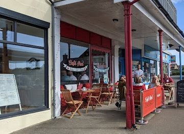 isle-of-man/port-erin/restaurant/cafe-red