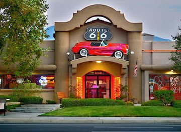 california/santa-clarita/restaurant/route-66-classic-grill