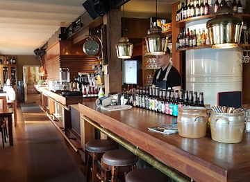 finland/oulu/restaurant/toripolliisi