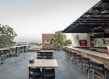 jordan/azraq-wetland-reserve/restaurant/buffalo-wings-rings-aqaba