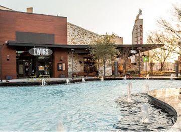 washington/spokane-river/restaurant/twigs-bistro-and-martini-bar