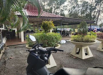 brunei/jerudong-park-playground/restaurant/tarindak-beach-restaurant-pantai-restaurant