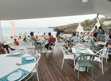 cabo-verde/praia/restaurant/restaurante-linha-d-agua