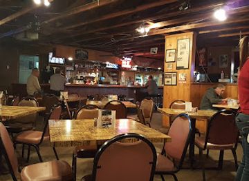 arizona/red-rock-country/restaurant/circle-s-saloon