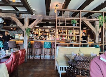 iceland/reykjavik/restaurant/fjallkonan