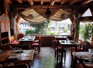 argentina/patagonia/restaurant/familia-weiss