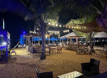 sri-lanka/unawatuna/restaurant/blue-bistro-beach-restaurant
