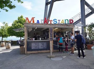 switzerland/zurich/restaurant/marktstand-top-of-zurich-uetliberg