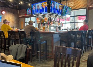 kansas/salina/restaurant/old-chicago-pizza-taproom