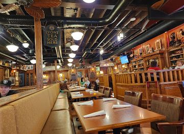 indiana/indianapolis/restaurant/aristocrat-pub-oxford-room