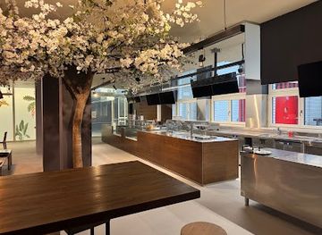 switzerland/zurich/restaurant/urbanfood-orlikon