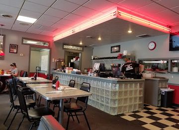 ohio/canton/restaurant/lowry-s-family-restaurant