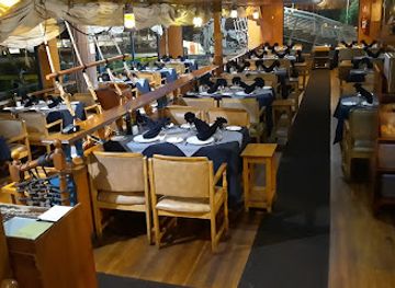 chile/valparaiso/restaurant/caleta-portales-restaurant