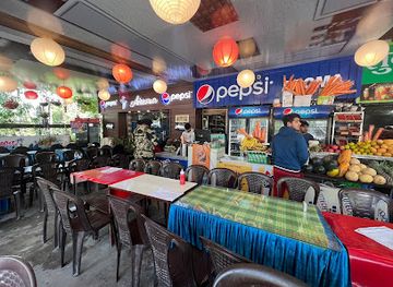 india/kashmir-great-lakes/restaurant/aroma-restaurant