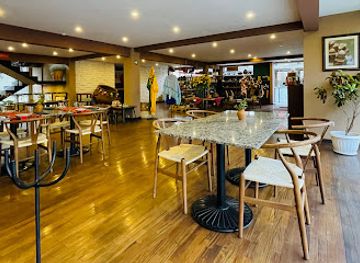 bolivia/yungas/restaurant/phayawi-restaurante