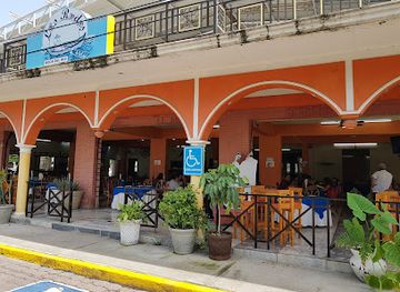 mexico/veracruz/malecon/restaurant/las-redes-restaurante