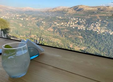 lebanon/kadisha-valley/restaurant/la-casita-verano