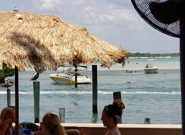 florida/ponce-inlet/restaurant/hidden-treasure-rum-bar-grill