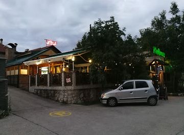 bosnia-and-herzegovina/zenica-doboj-canton/restaurant/ada