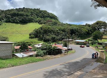 nicaragua/jinotega-mountains/restaurant/comedor-santa-ines-los-frijolitos
