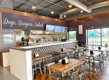 illinois/palatine/restaurant/urban-counter-palatine