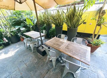 nigeria/lagos/ikoyi/restaurant/the-orchid-bistro-express