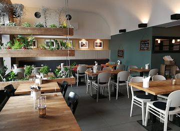 norway/oslo/sentrum/restaurant/elias-mat-sant