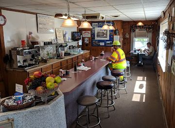 new-hampshire/laconia/restaurant/cafe-dejavu