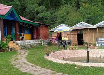 india/himachal-pradesh/restaurant/couples-point-restaurant