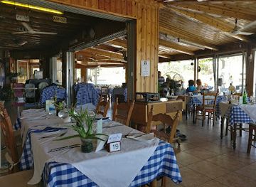 cyprus/coral-bay/restaurant/coral-oasis-tavern