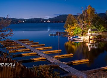 connecticut/housatonic-valley/restaurant/down-the-hatch