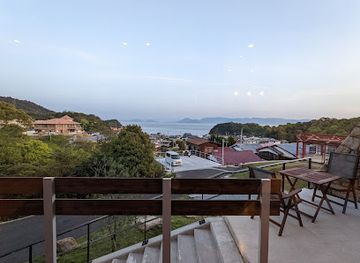 japan/naoshima-island/restaurant/luke-s-table