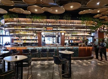 south-africa/johannesburg/rosebank/restaurant/proud-mary