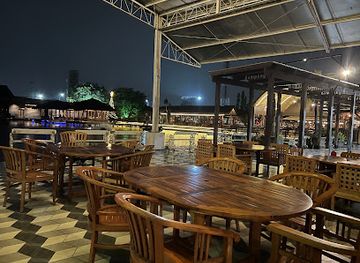 indonesia/semarang/restaurant/restoran-kampung-laut