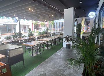 singapore/northeast-region/restaurant/cherry-oak